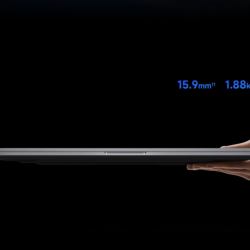 Dimensiones y peso del Xiaomi Redmibook 16 Pro 2026: 15,9 mm de grosor y 1,88 kg mostrado en mano